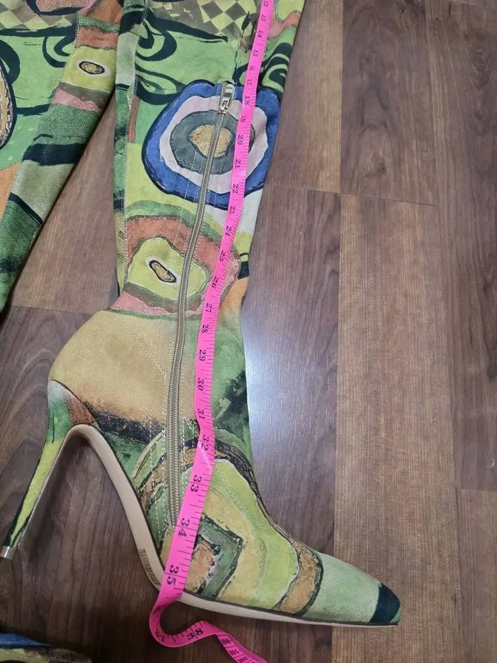 Vivianly these sexy